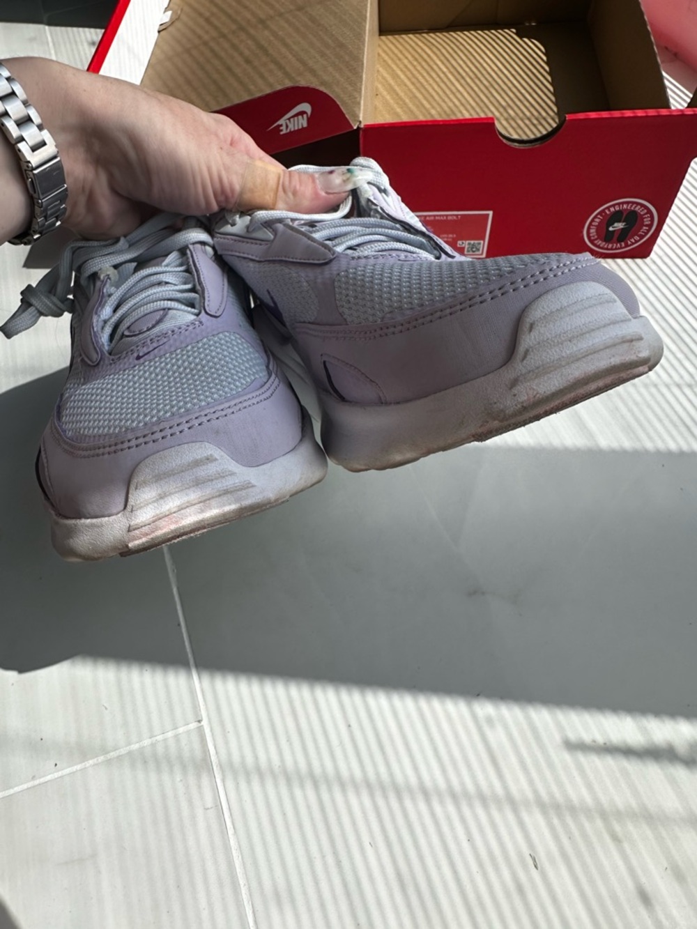 Nike Air Max Bolt Sneakers Women Size 9.5 Football Grey Wild Berry Light Purple - Picture 6 of 8